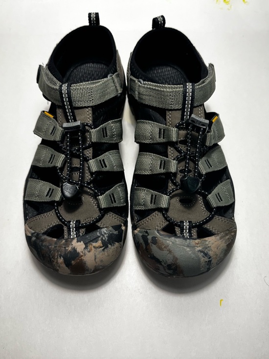 KEEN Men\'s Newport H2 Sandal in Camouflage - Drawstring Size US 7.0 main image 11
